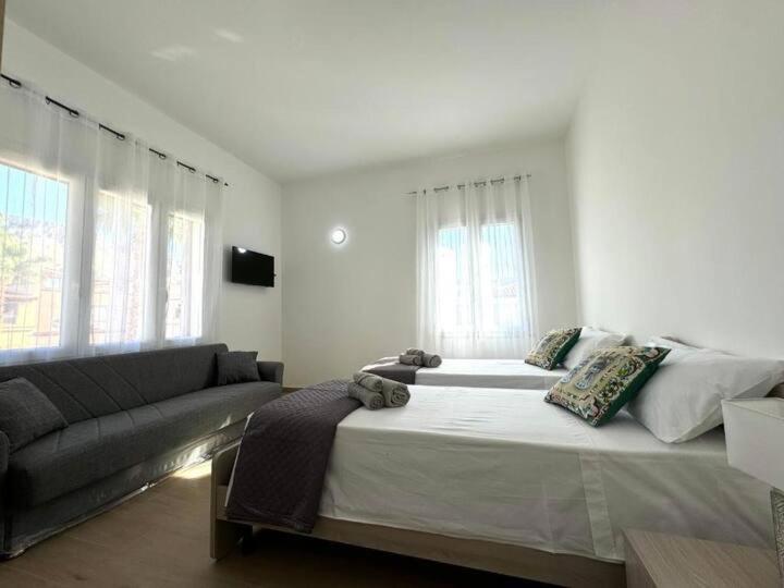 Casa Ferrante Hotel Чинизи Екстериор снимка