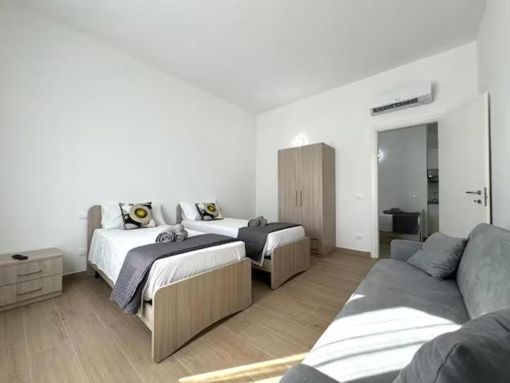 Casa Ferrante Hotel Чинизи Екстериор снимка