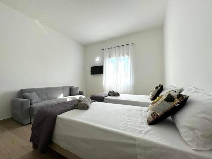 Casa Ferrante Hotel Чинизи Екстериор снимка