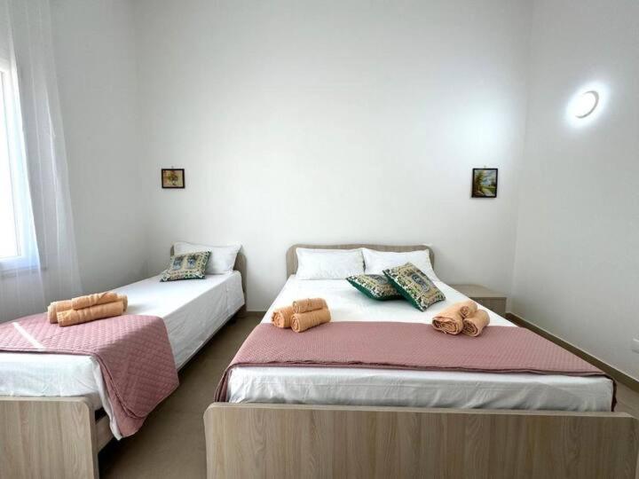 Casa Ferrante Hotel Чинизи Екстериор снимка
