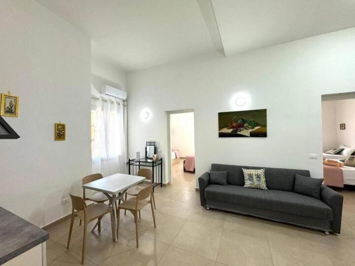 Casa Ferrante Hotel Чинизи Екстериор снимка